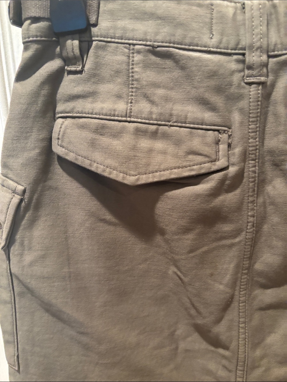 NWT Aritzia TNA Supply Cargo Micro Skirt Army Green Cotton Mini size 2 - Picture 6 of 7